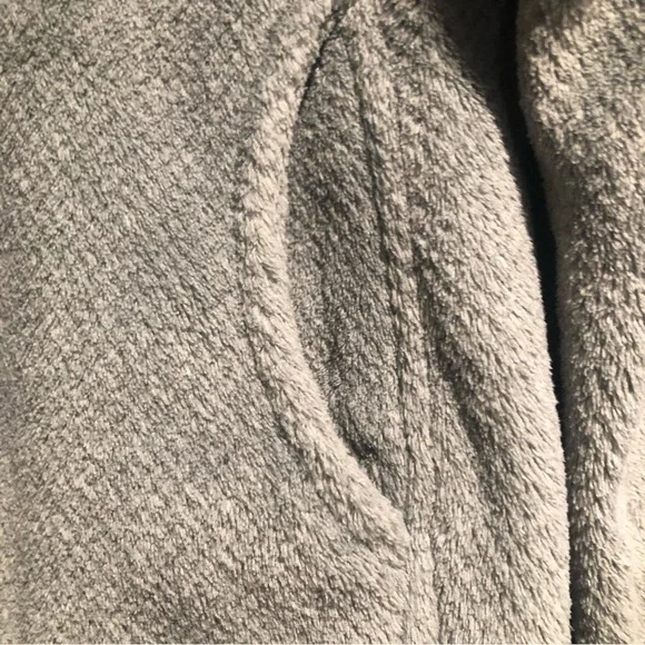 Patagonia Women's Re-Tool Snap-T Pullover, Medium - Picture 3 of 11